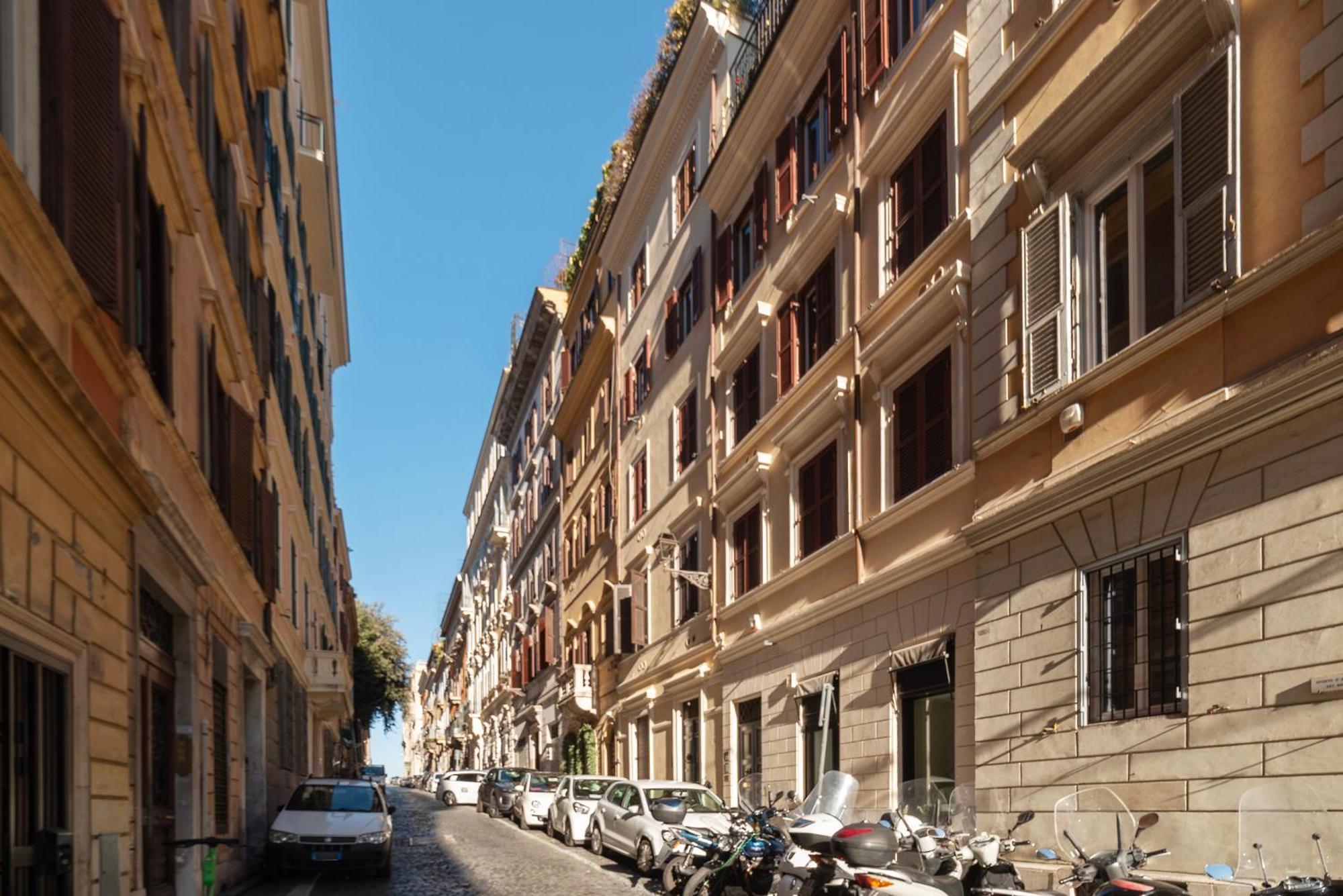Appartement The Mirror Next To Spanish Steps Rome